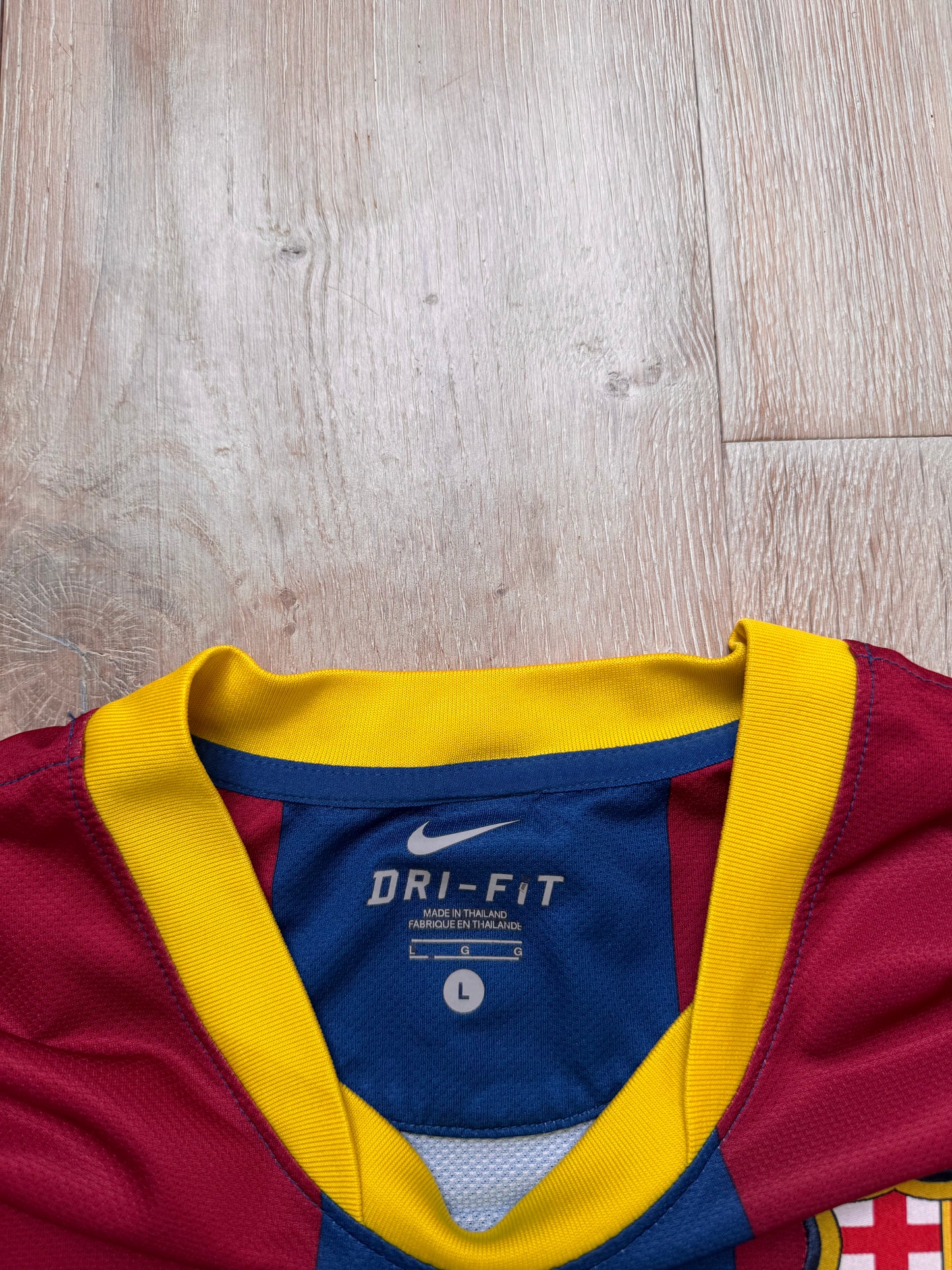 Vintage 10/11 Nike FC Barcelona David Villa Jersey (L)