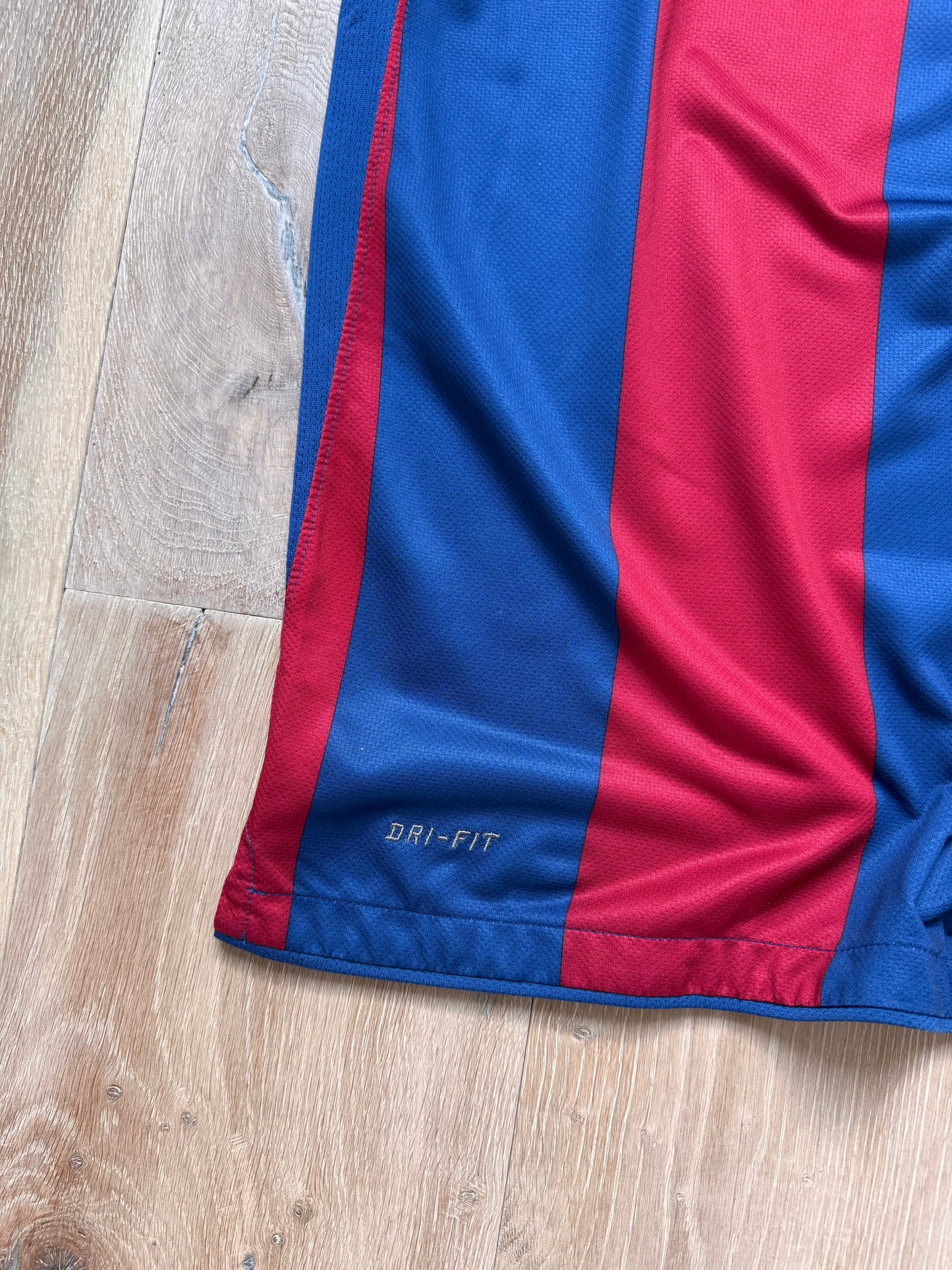 Vintage 10/11 Nike FC Barcelona David Villa Jersey (L)